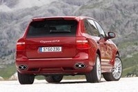 「ポルシェ・カイエン」に405psの新グレード「GTS」追加の画像