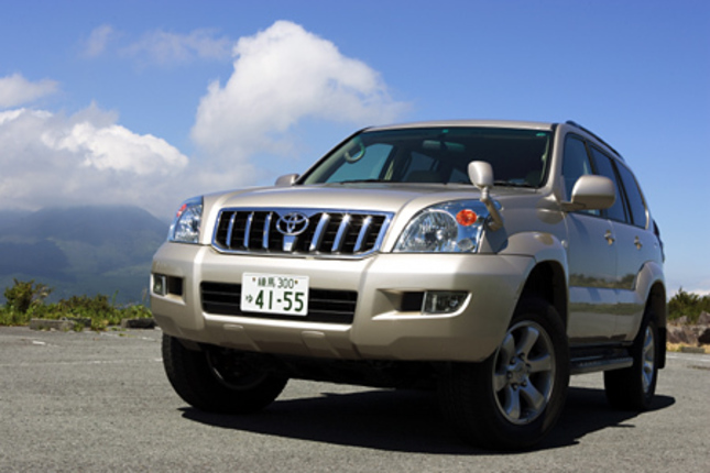 【スペック】全長×全幅×全高＝4715×1875×1895mm/ホイールベース＝2790mm/車重＝2050kg/駆動方式＝4WD／4リッターV6DOHC24バルブ（249ps/5200rpm、38.8kgm/3800rpm）/価格＝394万8000円（テスト車＝470万6100円）