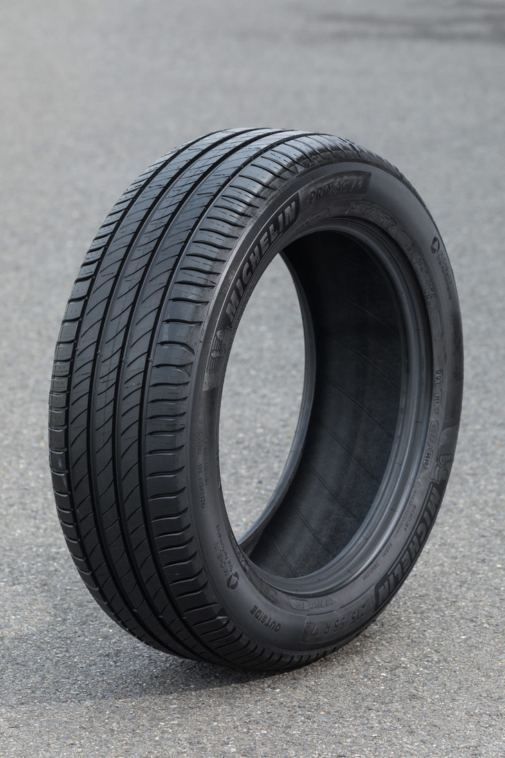 2018年6月18日に日本導入が発表された「ミシュラン・プライマシー4」。欧州でも同年2月に発売されたばかりのプレミアムコンフォートタイヤである。