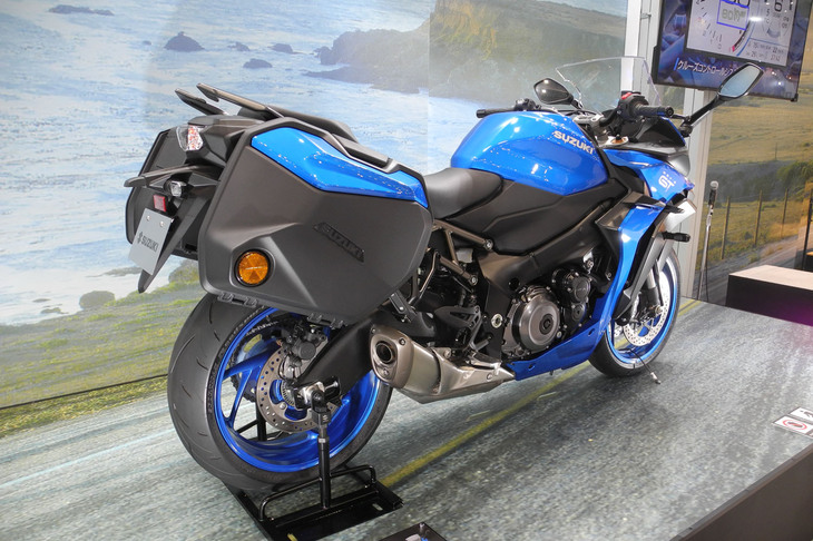 スズキGSX-S1000GT