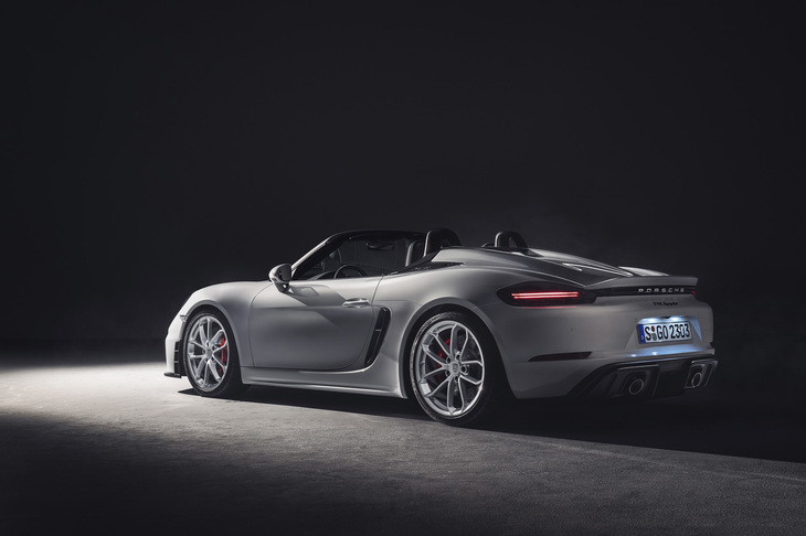ポルシェ718スパイダー