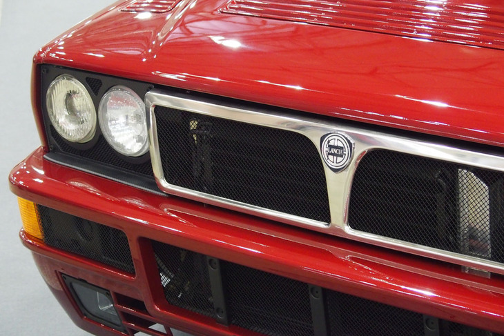 ランチア・デルタHFインテグラーレ エボルツィオーネⅡレストモッド（1994年）／WANNA DRIVE