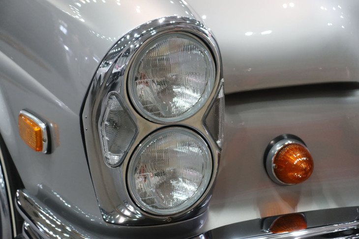 メルセデス・ベンツ280SE（1969年）