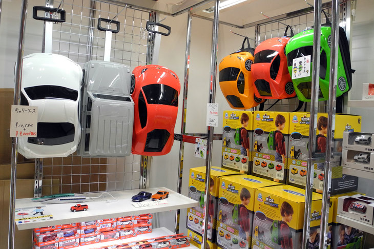 フェイスのブース