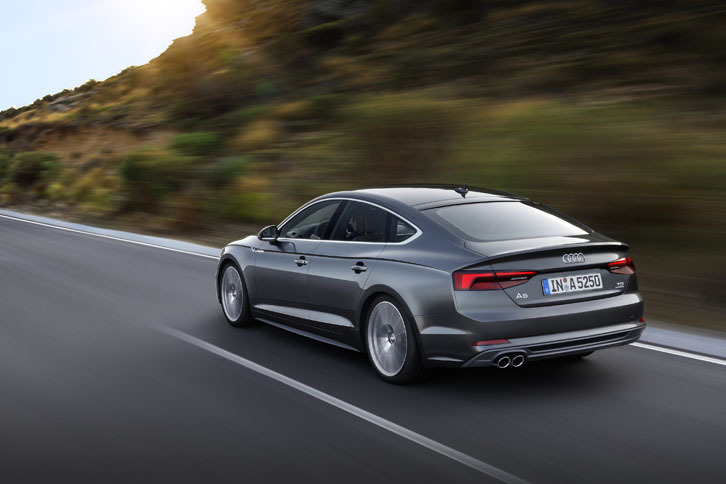 アウディA5スポーツバック