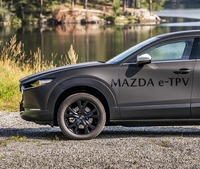 ホイールのサイズは18インチ。試乗車には、ブリヂストンの「トランザT005A」タイヤが組み合わされていた。