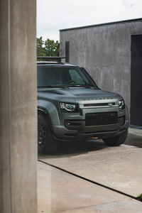 性能的にもお値段的にも、既存のモデルとは一線を画す存在の「ディフェンダー・オクタ」。クルマそのもののスゴさに加え、こうしたモデルを設定できる（≒買ってくれる顧客が見込める）こと自体に、現行「ディフェンダー」がデビューから5年にして、強固なブランドを築いていることを実感した。