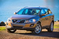 完全にクルマを停車させる自動緊急ブレーキは、2008年に初めて「ボルボXC60」に搭載された。