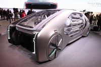 パリモーターショー2018（ルノー）