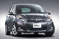 「ヴィッツRS」