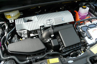 トヨタの現実的次世代低炭素車、「プリウスプラグインハイブリッド」の画像