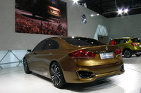 スズキはこのコンセプトカーが示唆する量産車を、2014年末までに中国で生産し、販売する予定。