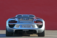 ポルシェ918スパイダー（4WD/7AT）【海外試乗記】の画像