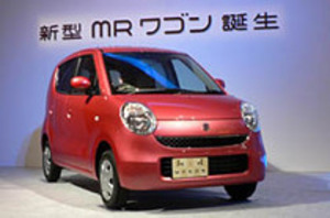 スズキ MRワゴン 車検2027年4月 スズキ MRワゴン 試乗記・新型情報 - webCG
