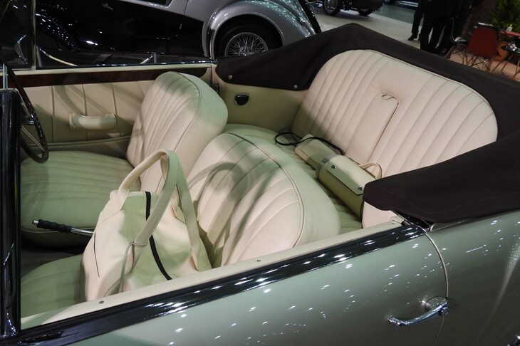 アルヴィス3リッターTE21パークウォード ドロップヘッドクーペ（1967年）