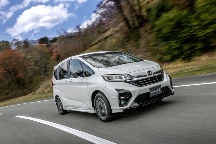 ホンダ・フリード モデューロX Honda SENSING（エクステリア）