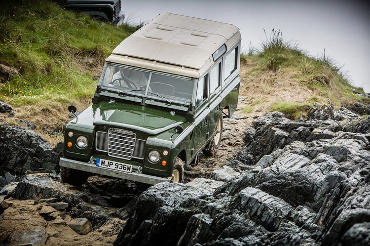 一般的なユーザーの使用シーンを想像するに、普段使いでこのような悪路に踏み込むことは皆無である。本格的なクロカンは、すでに時代錯誤な存在となりつつある。