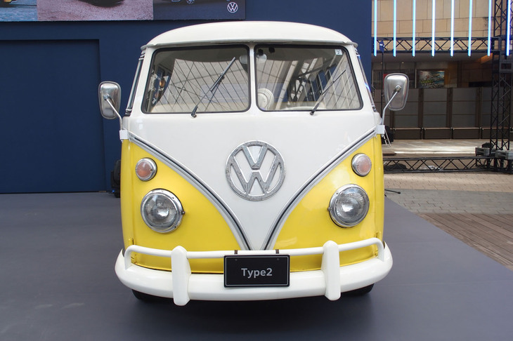 フォルクスワーゲン・タイプ2（フロントビュー）