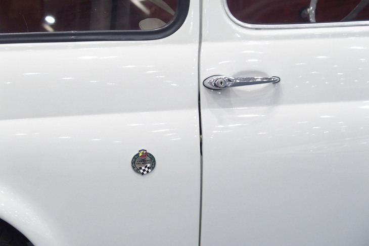 フィアット595アバルト（1965年）／Lusso Cars