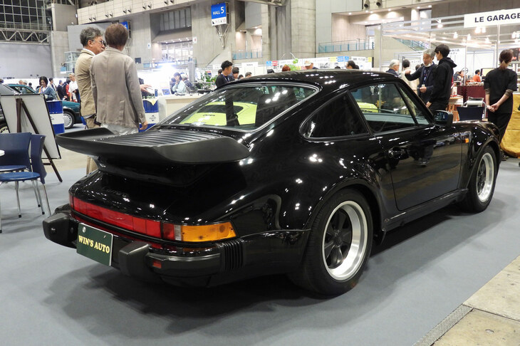ポルシェ911カレラ3.2ターボルック（1987年／WINS AUTO）