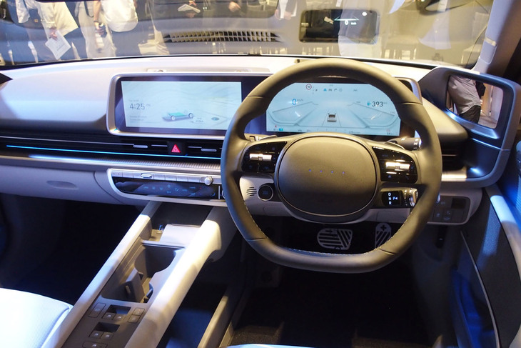 ヒョンデ・アイオニック6（インストゥルメントパネル）