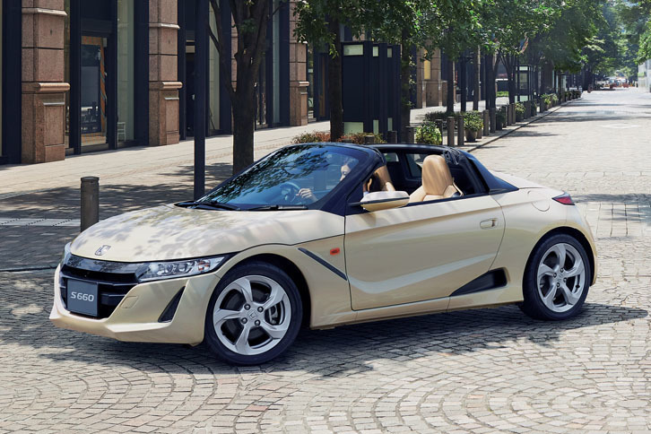 「ホンダS660コモレビエディション」
