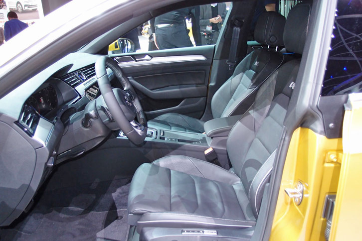 フォルクスワーゲン・アルテオンRライン