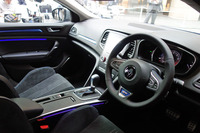 「メガーヌGT」のインテリア。