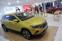 2019年の上海モーターショーでは、一汽大衆（中国第一汽車とフォルクスワーゲンの合弁）による新ブランドであるジェッタが発表された。そのいちモデルである「VS5」は、セアト／クプラの「アテカ」の姉妹車である。