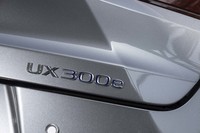 2020年10月22日に国内導入が始まった「レクサスUX300e」。2020年分の国内割り当ては135台のみで、2021年2月から通常販売が始まった。