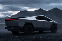 前回、あまりにぶっ飛んだデザインで論者3人の脳を焼いた「テスラ・ライバートラック」。ピックアップトラック型の電気自動車（EV）だ。