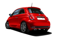 ダークグレーの15インチアルミホイールや専用デザインのリアバンパー、クローム仕上げエキゾーストパイプフィニッシャーなどでスポーティーなエクステリアを演出。