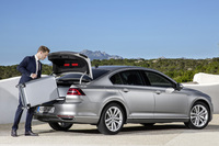 まさに「パサート」の“ビジネスマンズ・エクスプレス”たる一面をアピールするかのような写真。独フォルクスワーゲンのフォトアーカイブより。