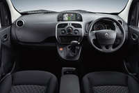 「ルノー・カングー」にナビ付きの特別仕様車の画像