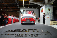 「アバルト595トゥーリズモ」