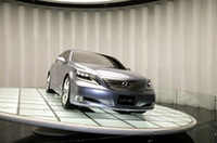 【東京モーターショー2005】「コレはゼッタイ」レクサスLF-Shの画像