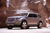 「フォード・エクスプローラー・アメリカコンセプト」（写真＝フォード）