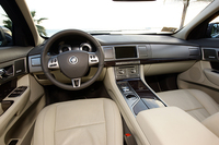 ジャガーXF（FR/6AT）【海外試乗記】の画像