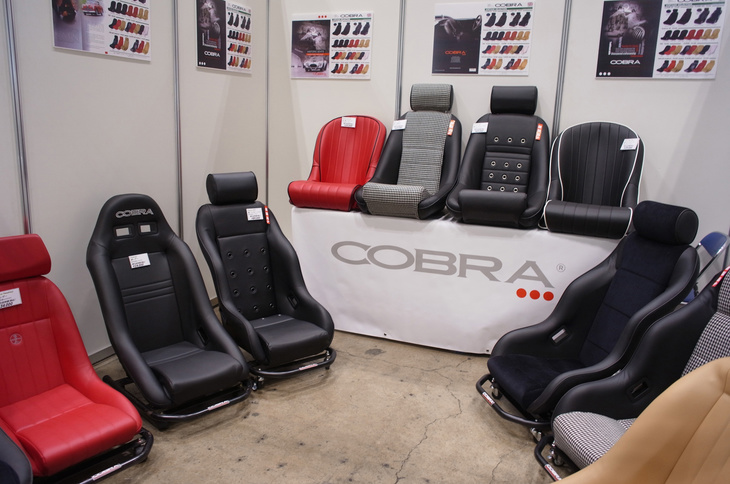 COBRA SEATS RIHのブース。