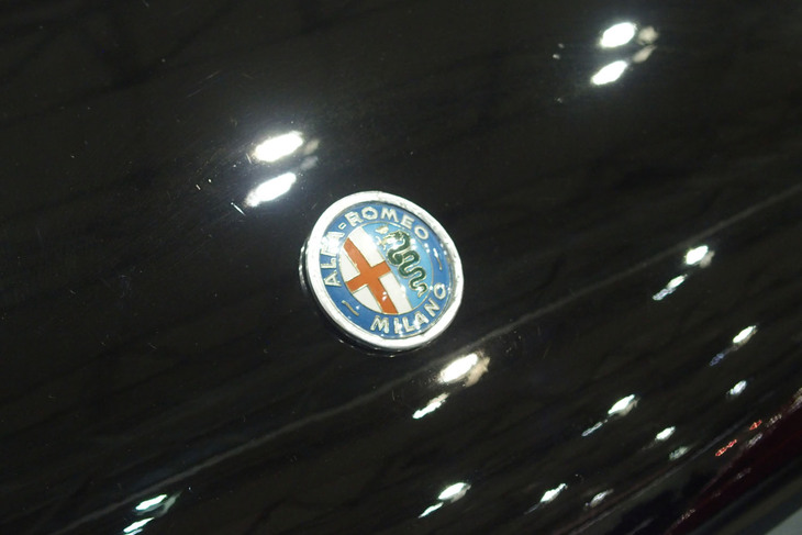 アルファ・ロメオ・スパイダー デュエット1300ジュニア（1969年）／Auto Alpha-1