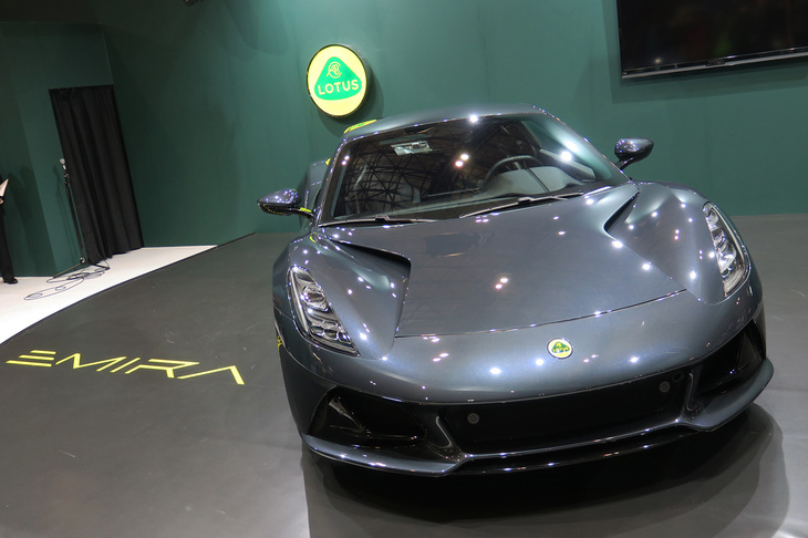 ロータス・エミーラV6ファーストエディション