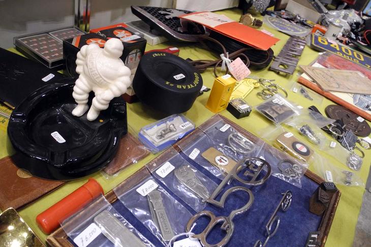 OTオートモビリアのブース。