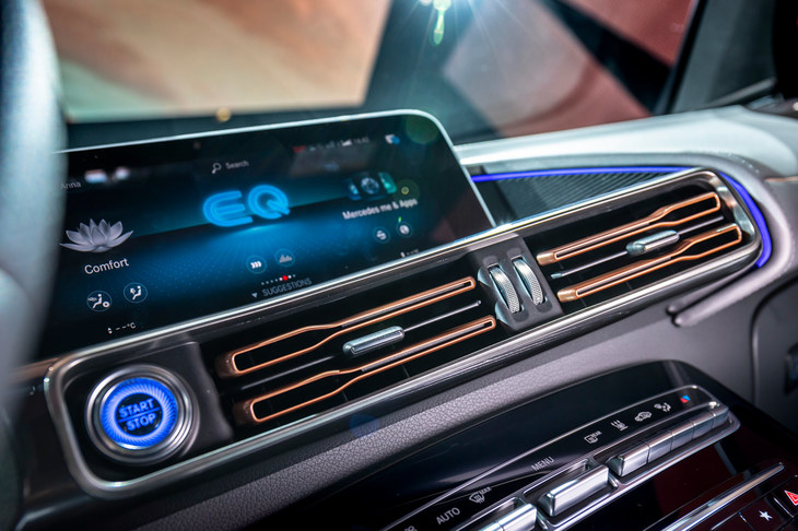 メルセデス・ベンツEQC