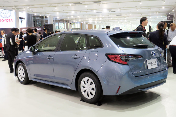 トヨタ・カローラ ツーリング ハイブリッドG-X（エクステリア）