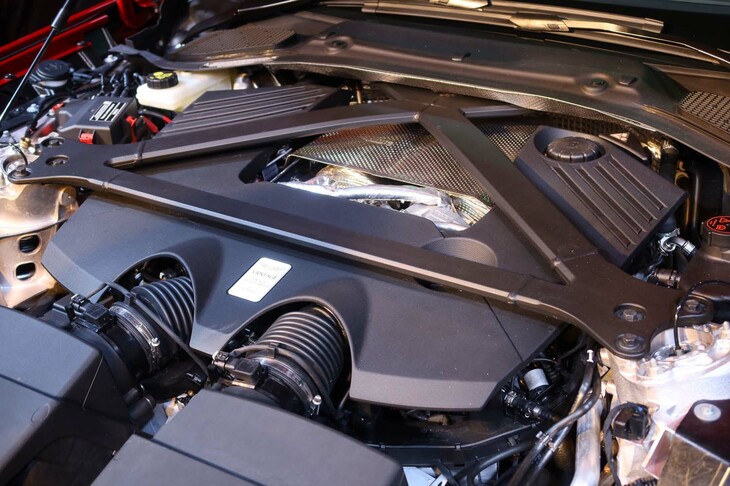 アストンマーティン・ヴァンテージ（エンジン）