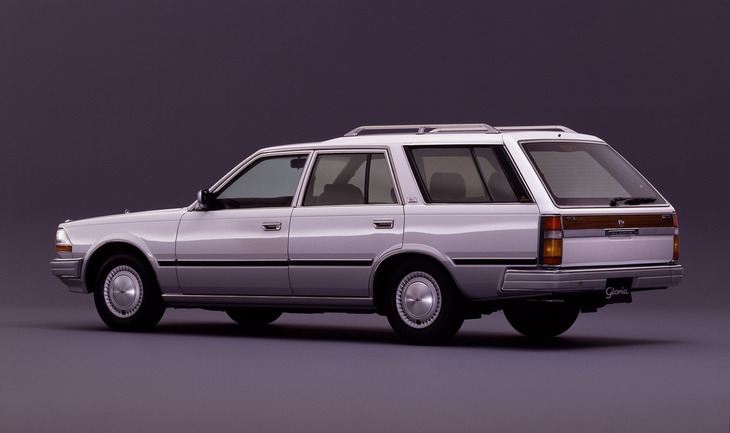 1983年に登場した「日産グロリア ワゴン」（Y30）。写真は1997年に最後のマイナーチェンジを受けた最終型。