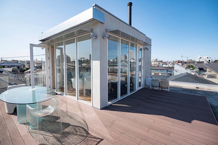 ロフトが作られているのもぜいたくさを倍加させている。