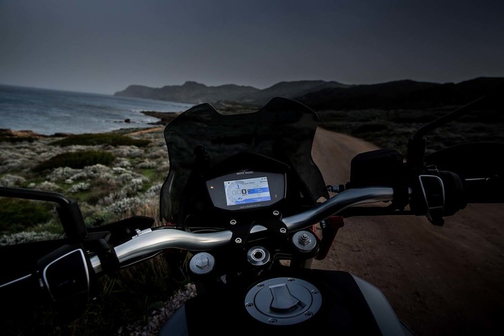 モト・グッツィV85 TT