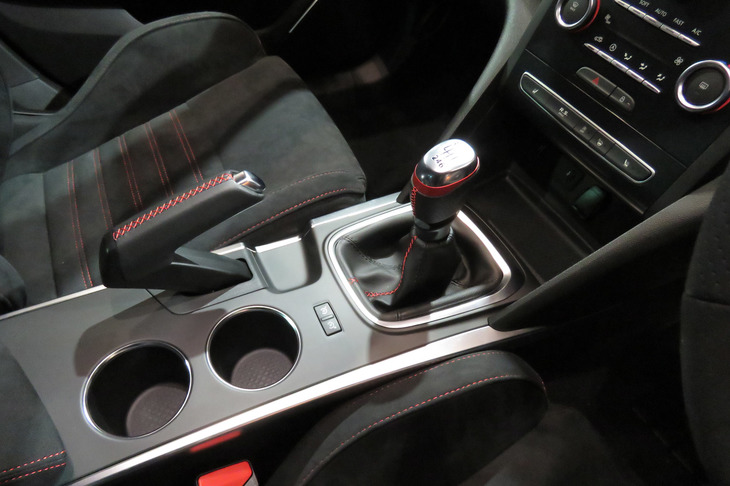 ルノー・メガーヌ ルノースポール（MT、参考出展）