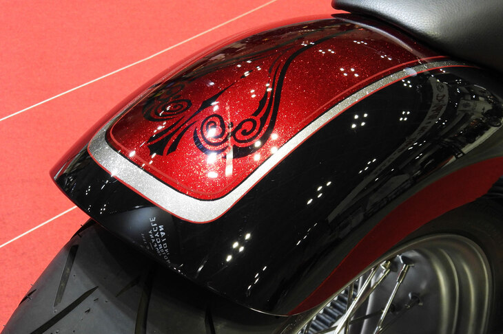 ロナ・ノレン氏の手になる「インディアン・スカウト」。